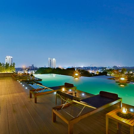 Anantara Chiang Mai Serviced Suites Exteriör bild